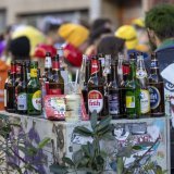 De plus en plus de carnavals misent sur la vaisselle durable